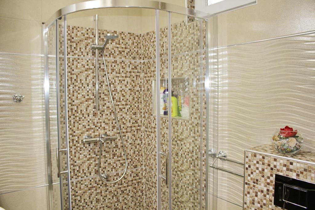 Kristi Lux Apartment Center Free Parking Fast Wifi Belgrado Exterior foto